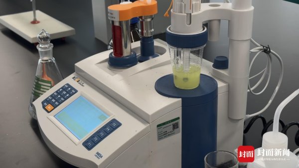 满瑞网 食品检验也可以“拼”！园区里来了间“共享检验室” 小微企业送检成本省60%