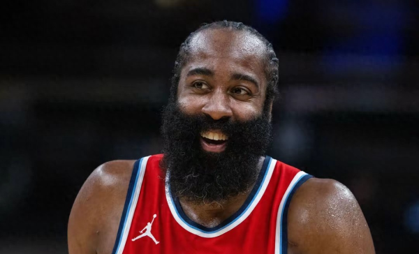 领航配资 快船114-107险胜开拓者, 哈登20+6+13, 卡哇伊30+10+4